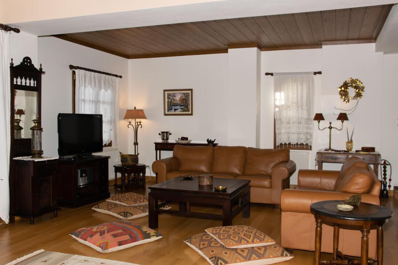 Θαλλώ Luxurious Villa Tsagkarada Exterior foto